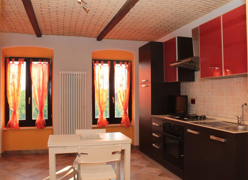 Apartamento I Boidi Nizza Monferrato Habitación foto